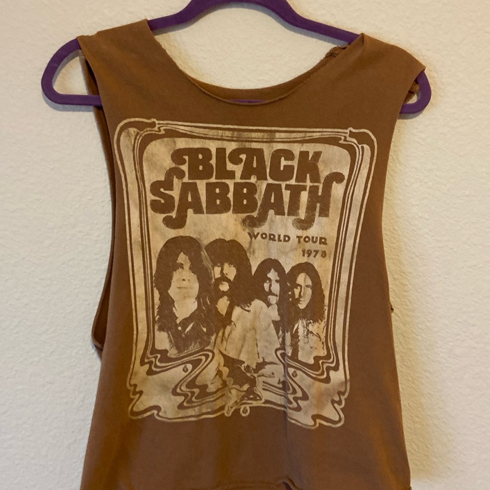 Black Sabbath muscle tea